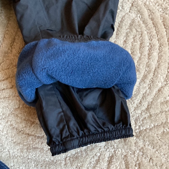 REI Tots 2T Black Fleece Lined Snow & Ski Pants - Picture 5 of 6